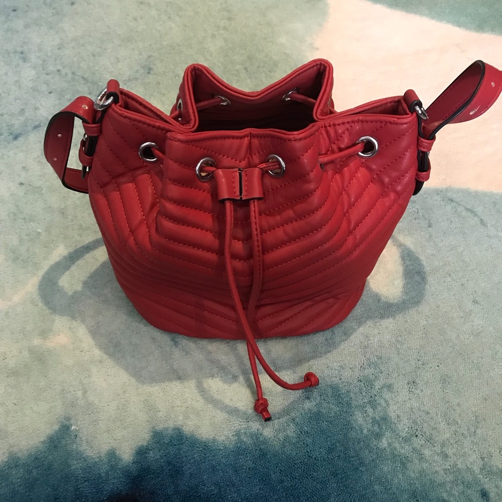 Steve Madden red bucket purse